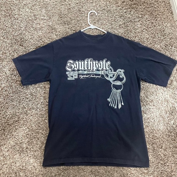 Thrifted southpole shirt tag l - Picture 1 of 4
